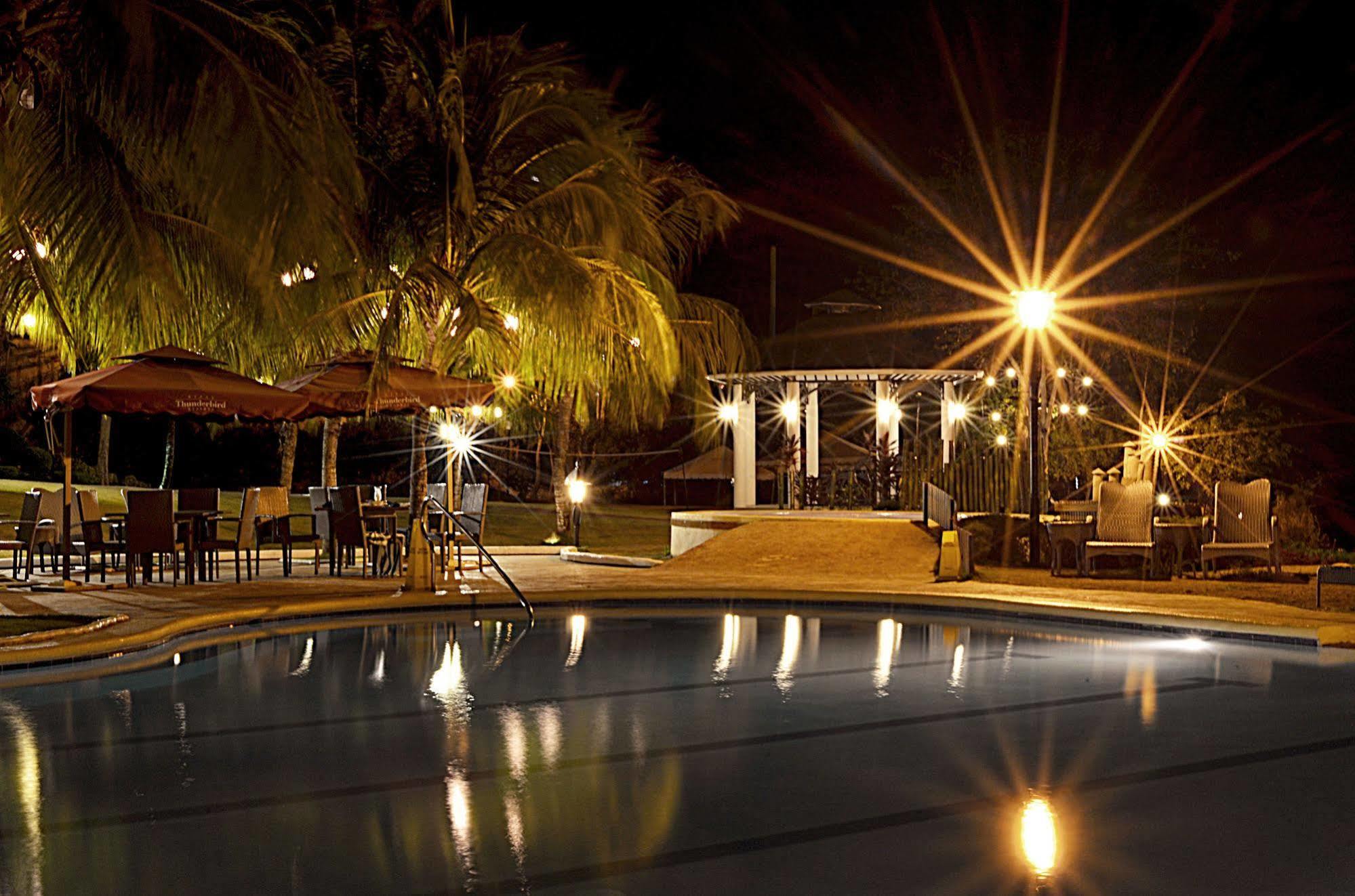 Thunderbird Resorts - Rizal Binangonan Экстерьер фото